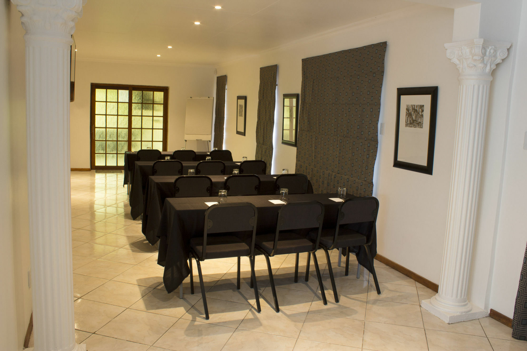 President Lodge Edenvale Kültér fotó